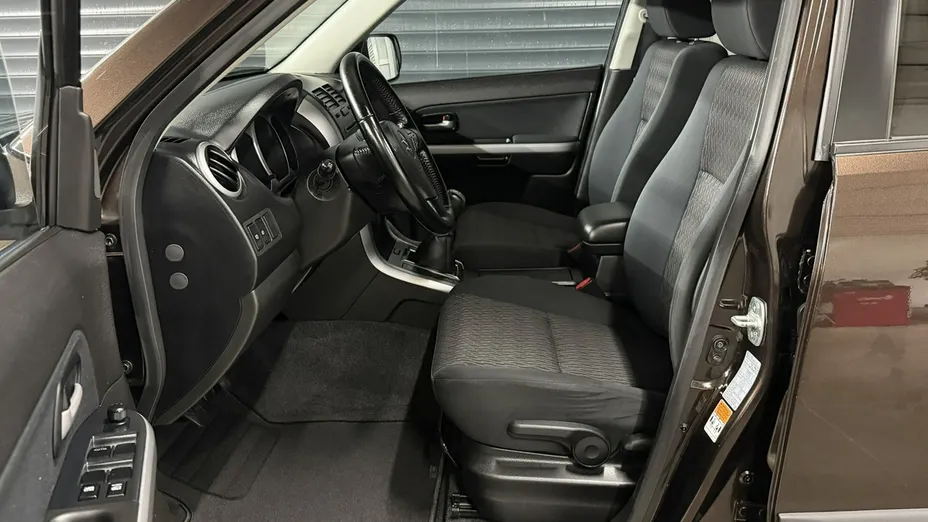 SUZUKI Grand Vitara -