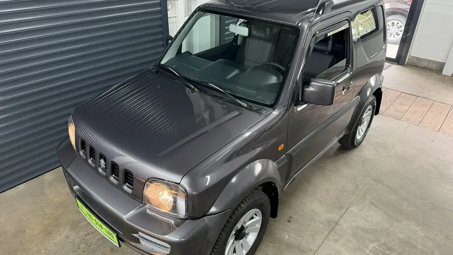 SUZUKI Jimny -
