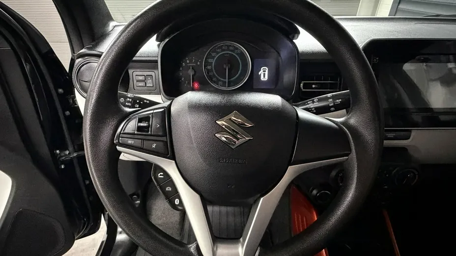 SUZUKI Ignis -