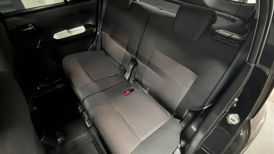 SUZUKI Ignis -