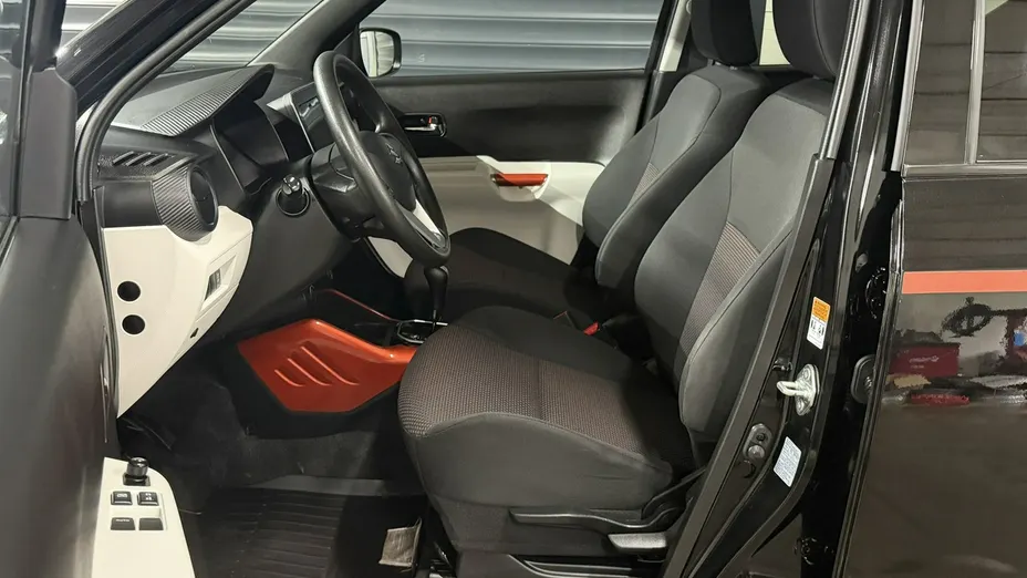 SUZUKI Ignis -