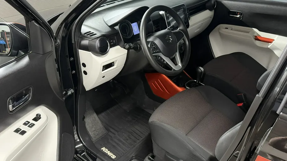 SUZUKI Ignis -