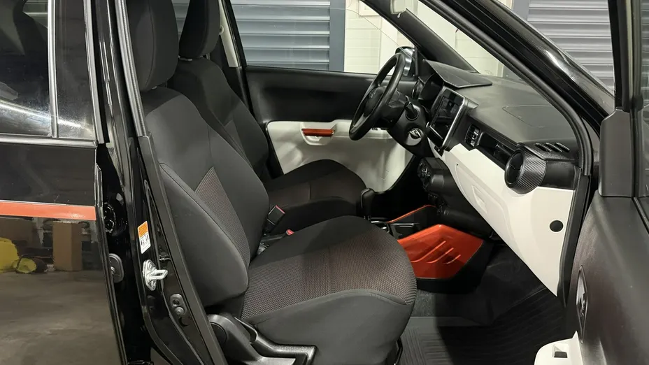 SUZUKI Ignis -