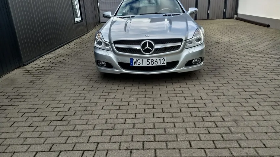 MERCEDES-BENZ SL -