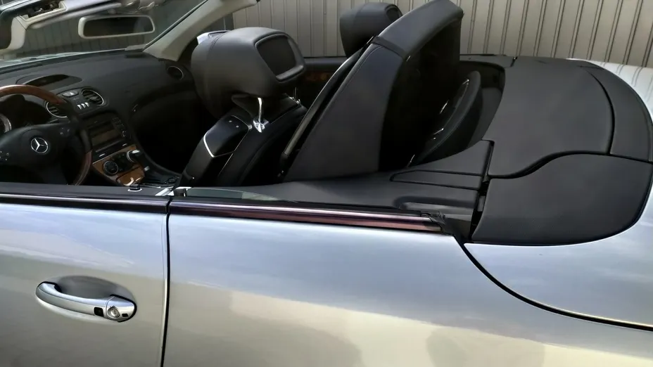 MERCEDES-BENZ SL -