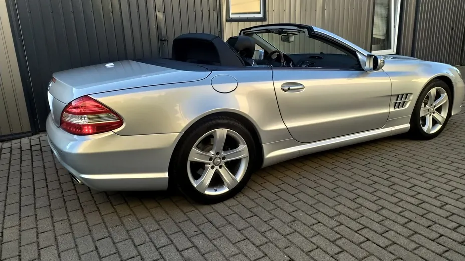 MERCEDES-BENZ SL -