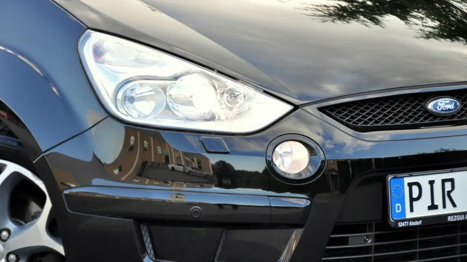 FORD S-MAX -