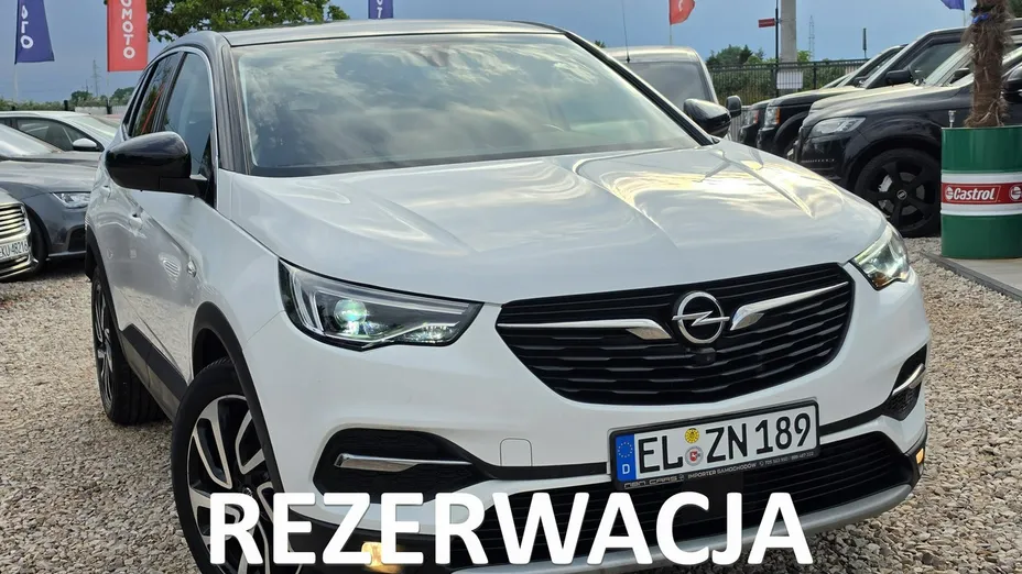 OPEL Grandland X -
