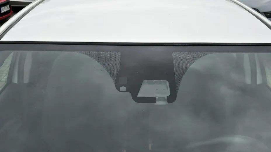 TOYOTA Yaris -