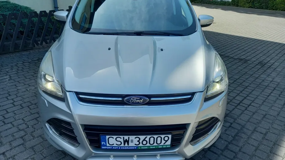 FORD Kuga -