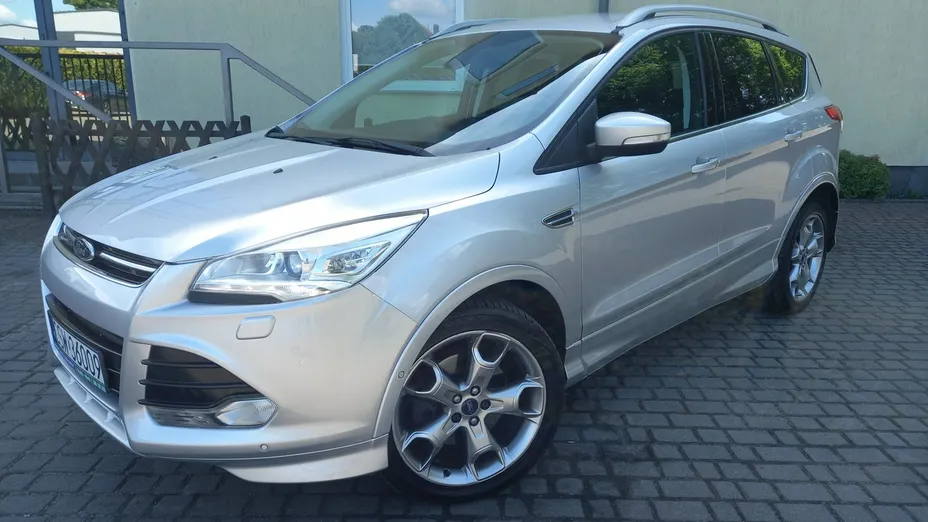FORD Kuga -