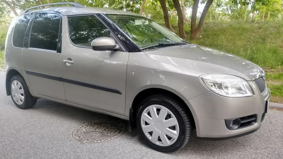 SKODA Roomster -