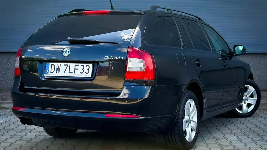 SKODA Octavia -