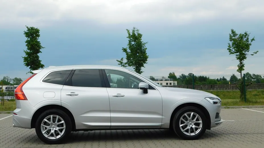 VOLVO XC60 -