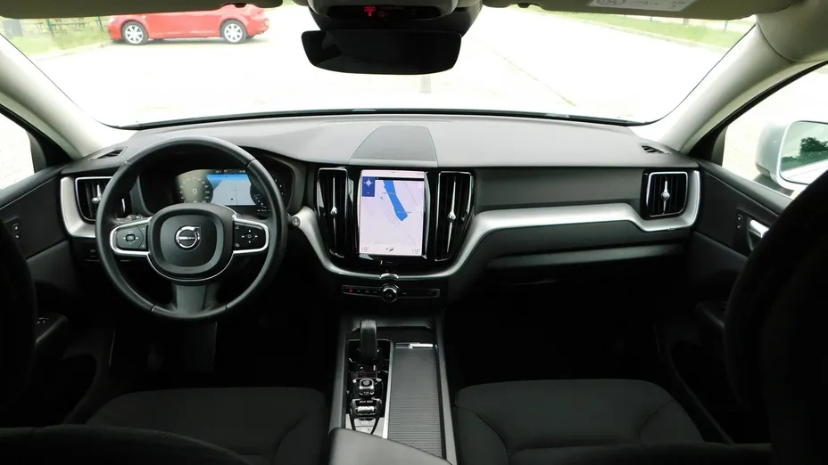 VOLVO XC60 -
