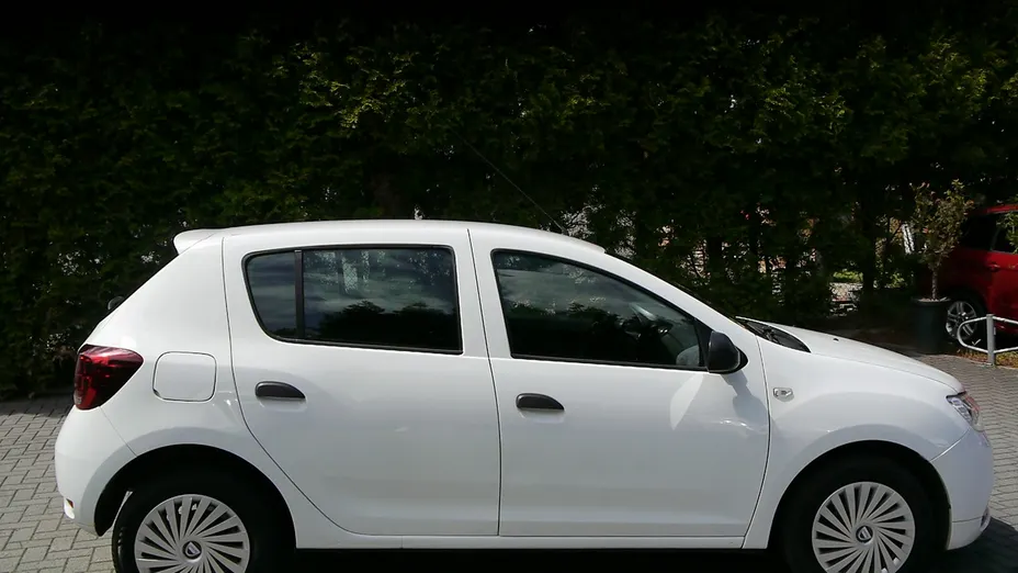 DACIA Sandero -