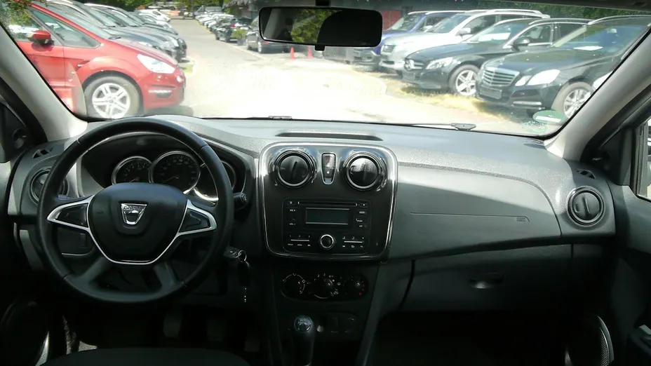 DACIA Sandero -