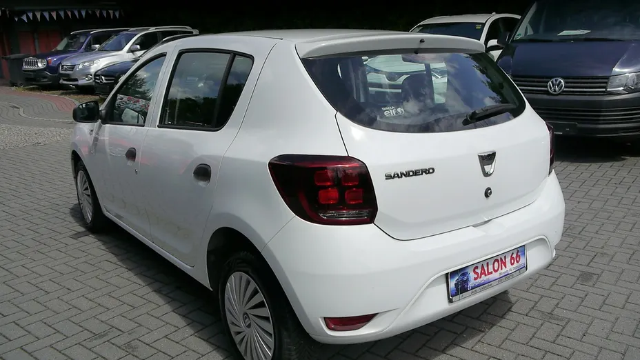 DACIA Sandero -