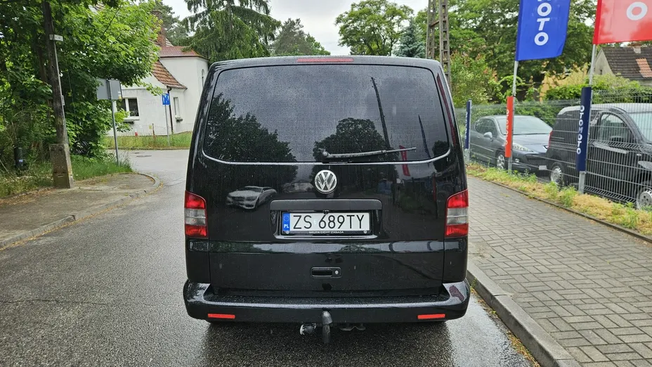 VOLKSWAGEN Transporter -