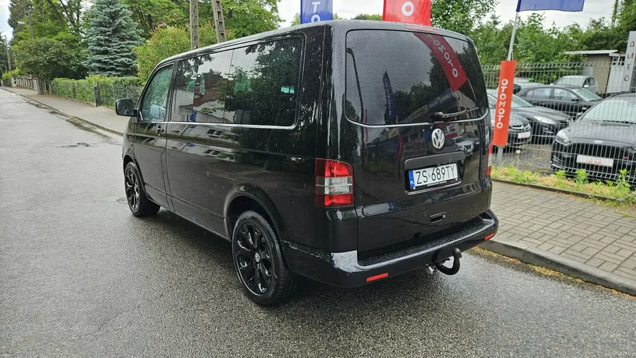 VOLKSWAGEN Transporter -