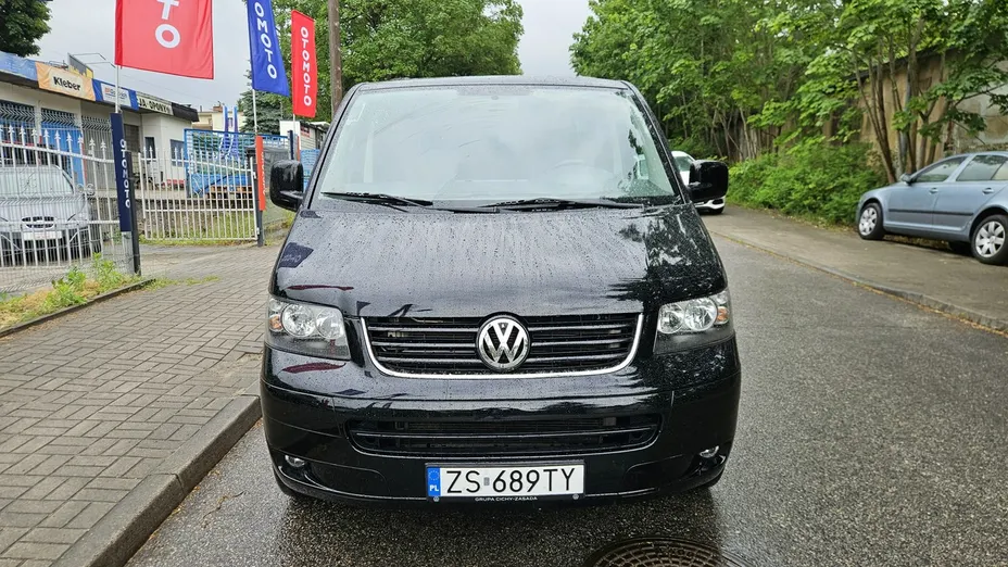 VOLKSWAGEN Transporter -