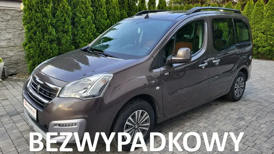 PEUGEOT Partner -