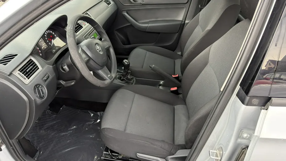 SKODA Rapid -