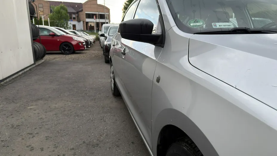 SKODA Rapid -