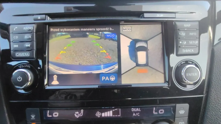 NISSAN Qashqai -