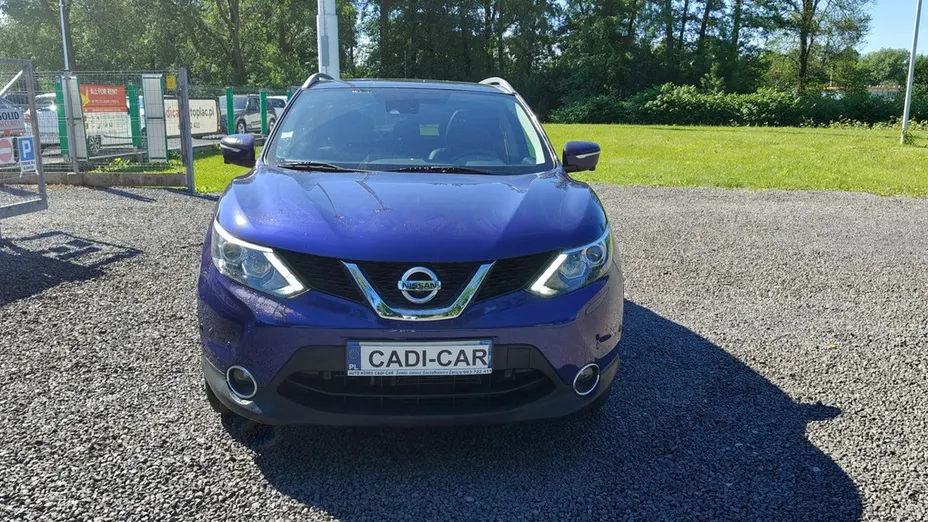 NISSAN Qashqai -