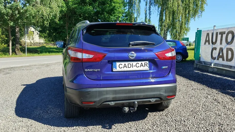 NISSAN Qashqai -