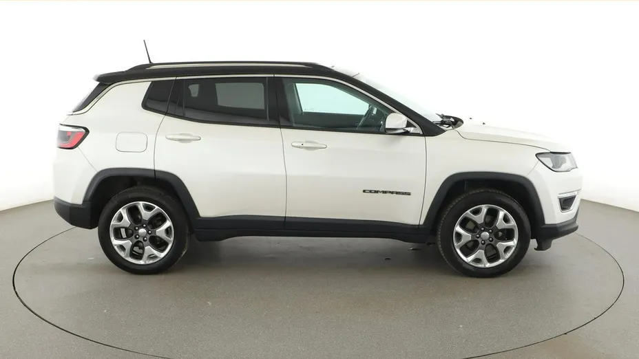 JEEP Compass -