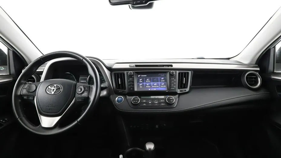 TOYOTA RAV4 -