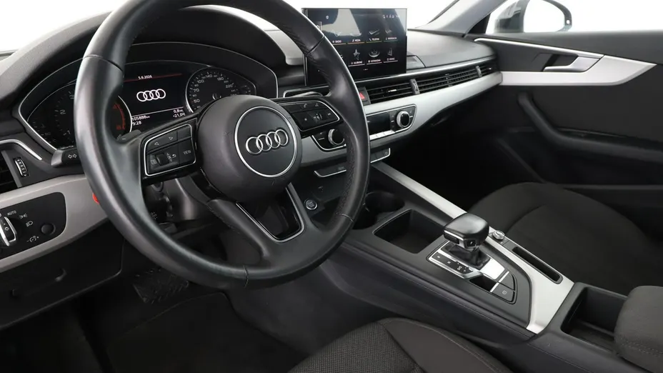 AUDI A4 -
