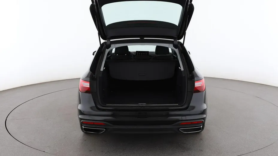 AUDI A4 -