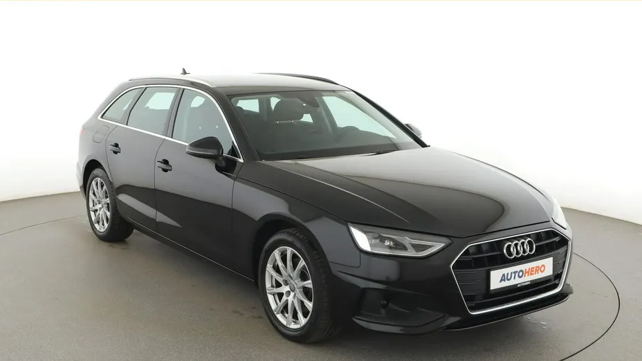 AUDI A4 -