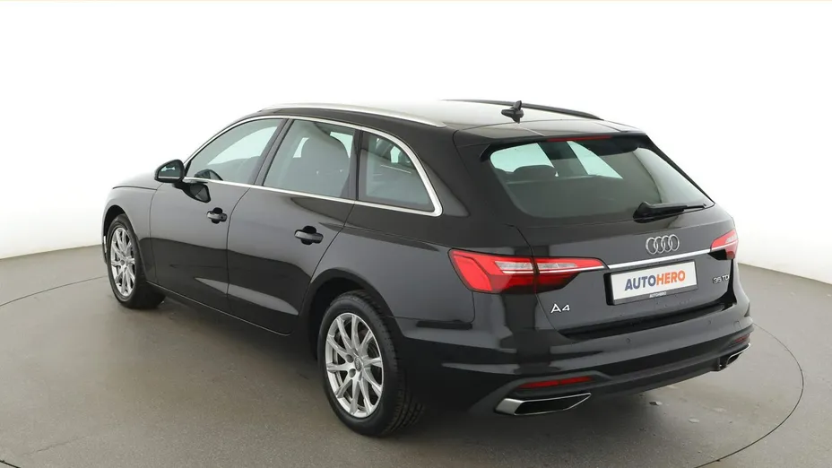 AUDI A4 -