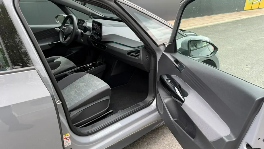 VOLKSWAGEN ID.3 -