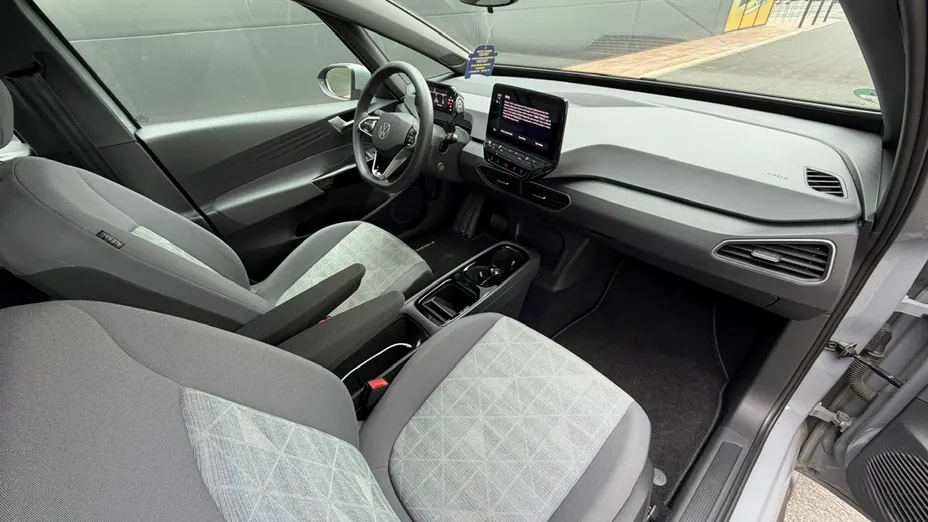 VOLKSWAGEN ID.3 -