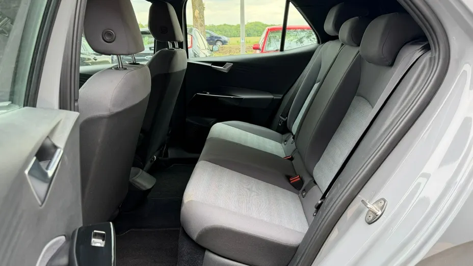 VOLKSWAGEN ID.3 -