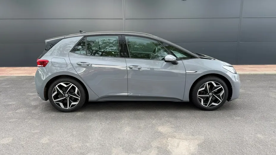 VOLKSWAGEN ID.3 -