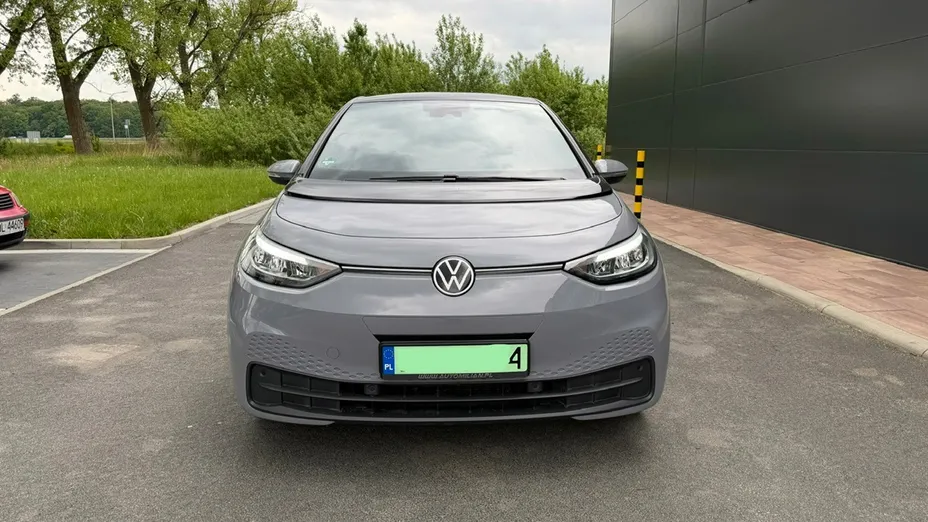 VOLKSWAGEN ID.3 -