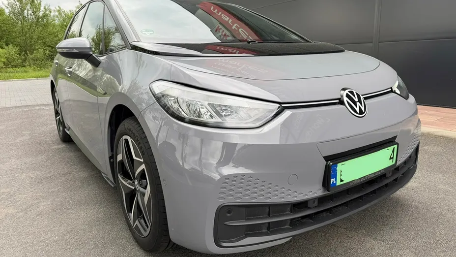 VOLKSWAGEN ID.3 -
