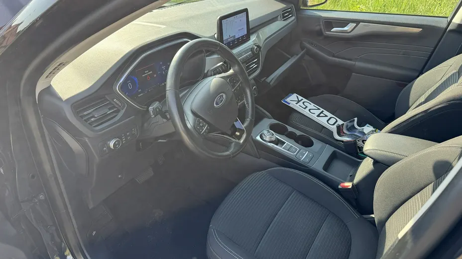 FORD Kuga -