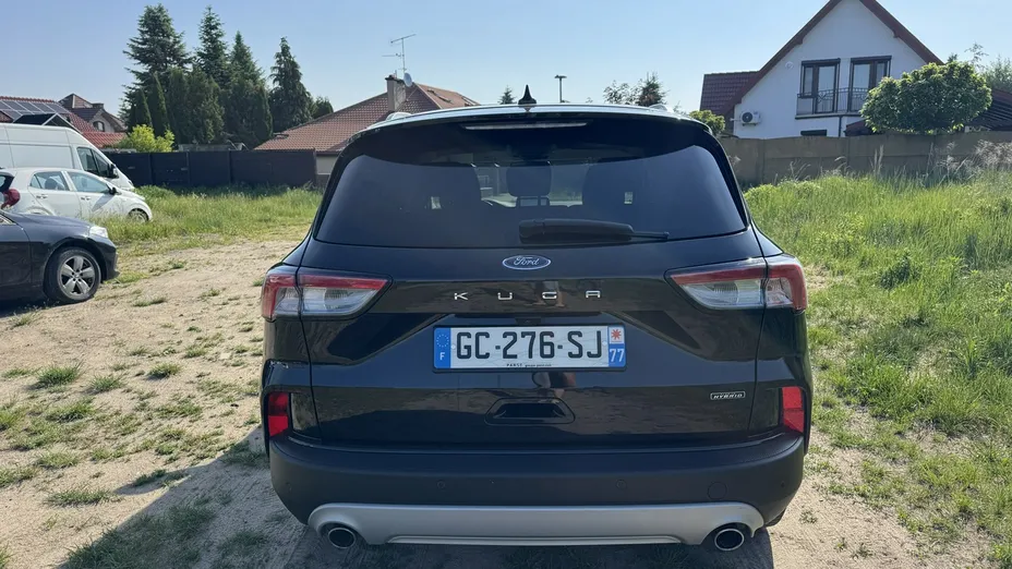 FORD Kuga -