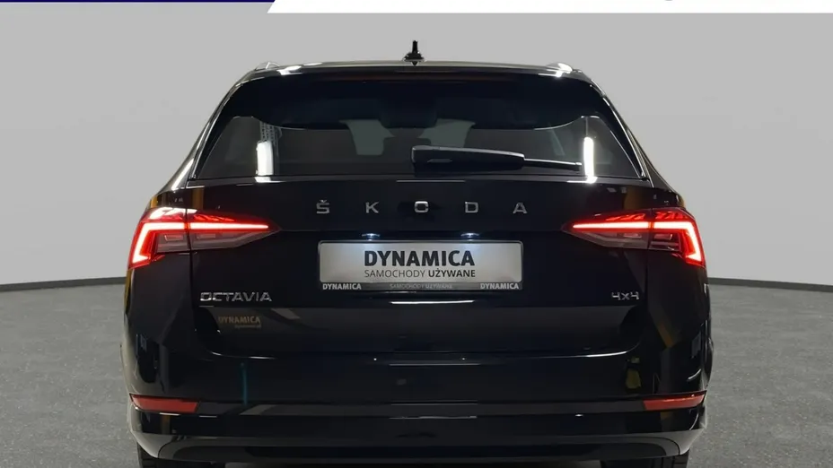 SKODA Octavia -