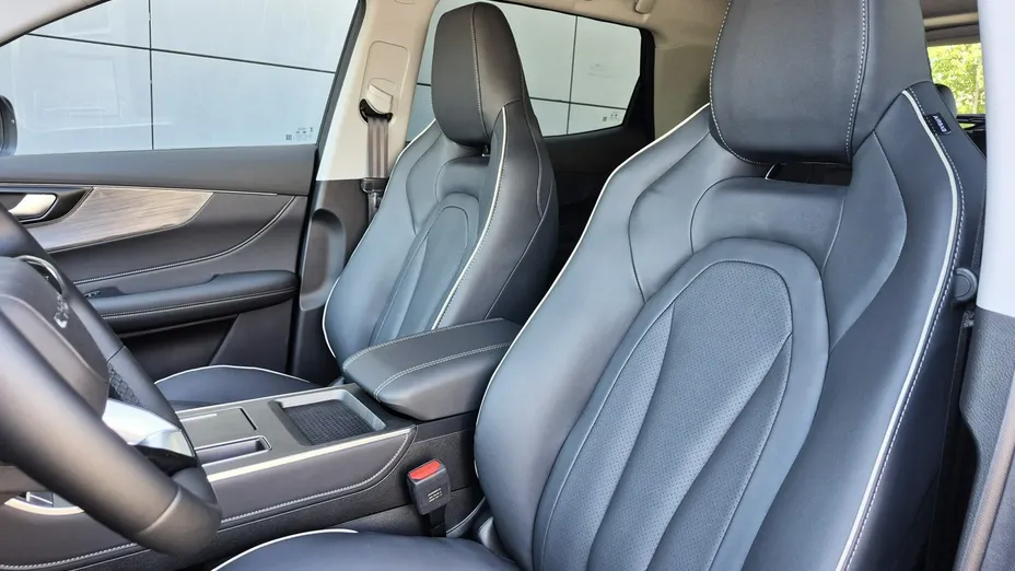 CHERY Tiggo 4 -