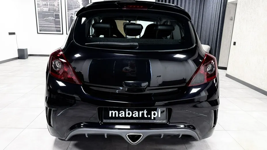 OPEL Corsa -