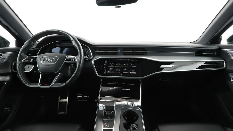 AUDI A6 -