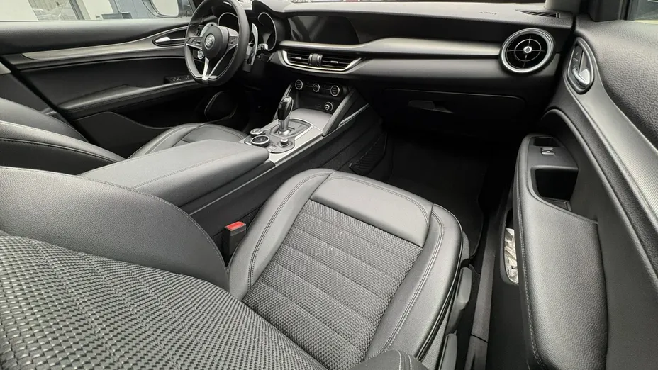 ALFA ROMEO Stelvio -